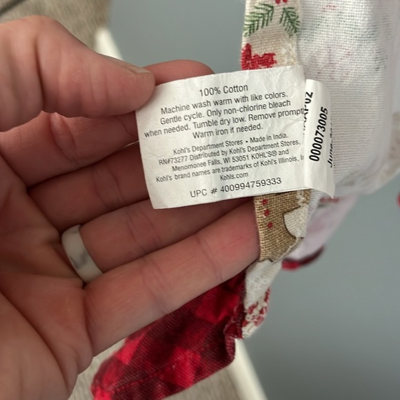 St. Nicholas Square Children’s Christmas Apron• Holliday• gingerbread• candy - Picture 9 of 11